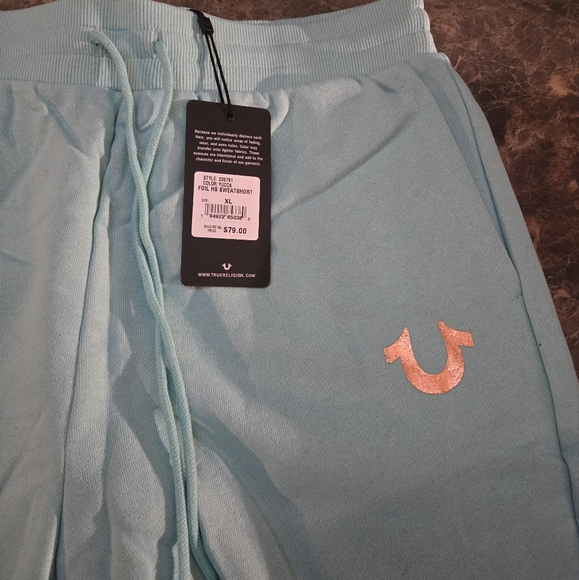 Women True Religion Shorts size XL color Yucca - Picture 2 of 5